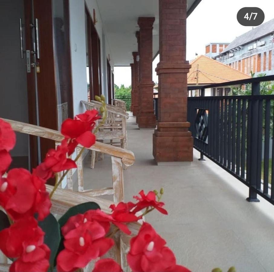 The Lonceng House By Sila Dharma Hotel Canggu  Exterior photo